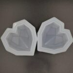Molde Epoxi Cofre Corazón SMI-048 (Base 8.8 x 8.3cmtrs.  Tapa 8.8 x 2.6cmtrs.)